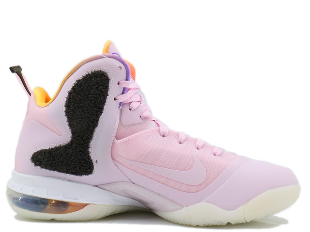 LEBRON 9 SKIT