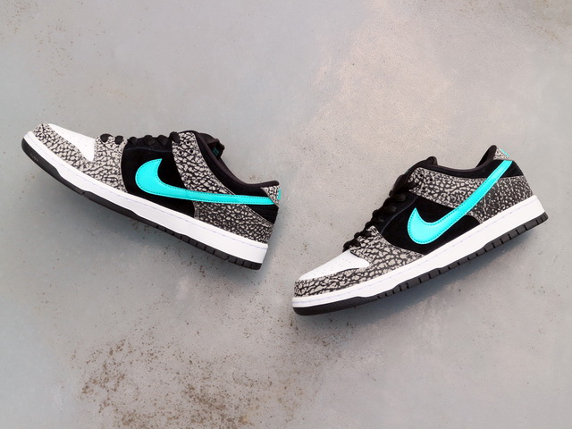 SB DUNK LOW PRO “ATMOS-ELEPHANT”01