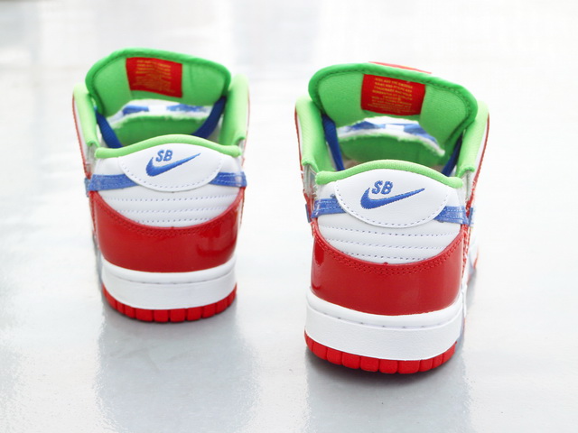 SB DUNK LOW OG QS “SANDY BODECKER”01