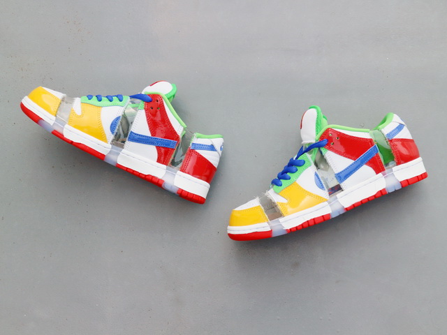 SB DUNK LOW OG QS “SANDY BODECKER”01