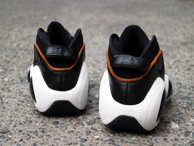 AIR ZOOM FLIGHT 95 “VALERIAN BLUE-ALE BROWN”01