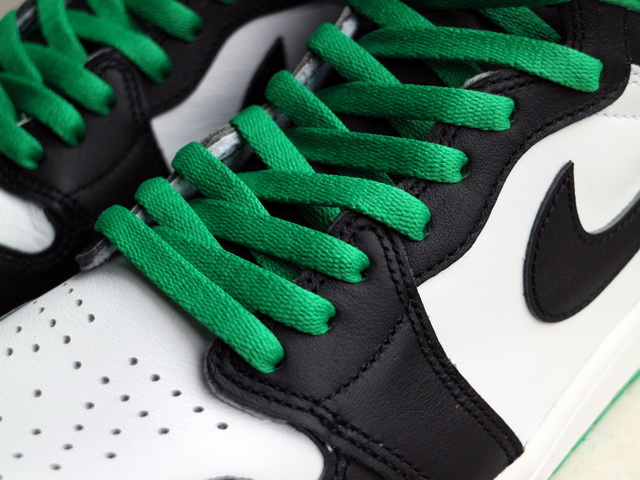 AIR JORDAN 1 RETRO HIGH OG “CELTICS/LUCKY GREEN”01