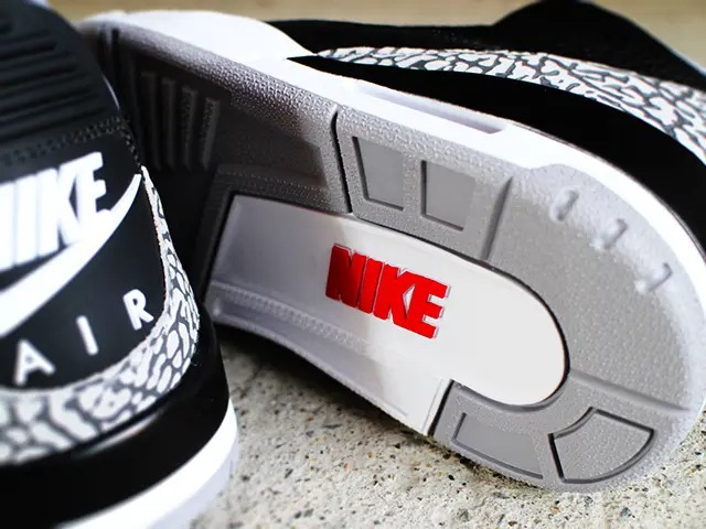 AIR JORDAN 3 RETRO OG “BLACK/FIRE RED-CEMENT 2018”01