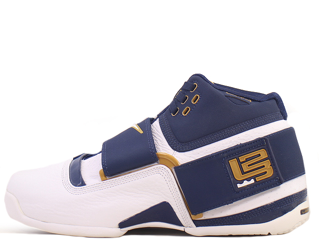 Nike zoom lebron on sale soldier ct16 qs