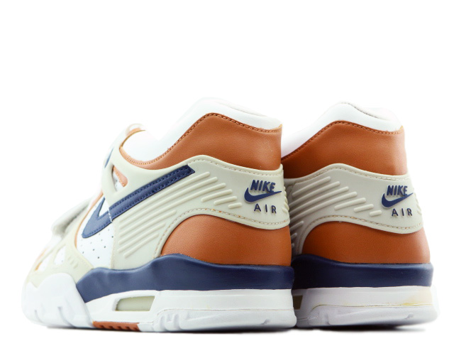 AIR TRAINER 3 679066-149 - 2