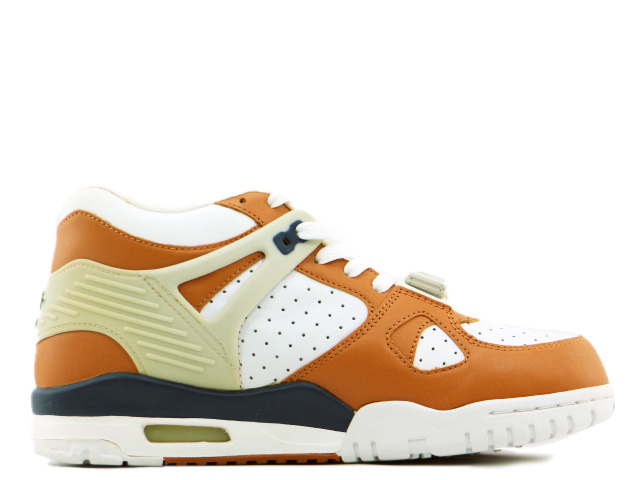 AIR TRAINER 3 679066-149 - 3