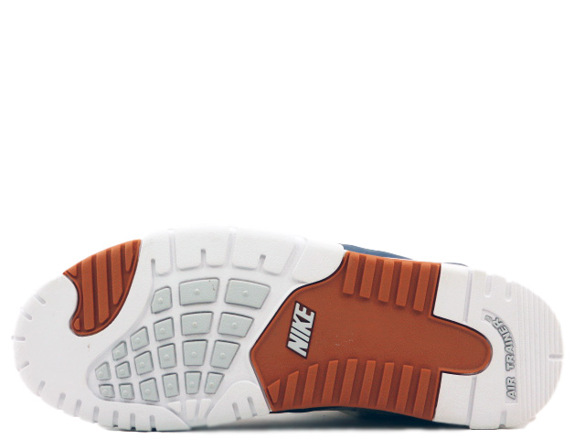 AIR TRAINER 3 679066-149 - 4