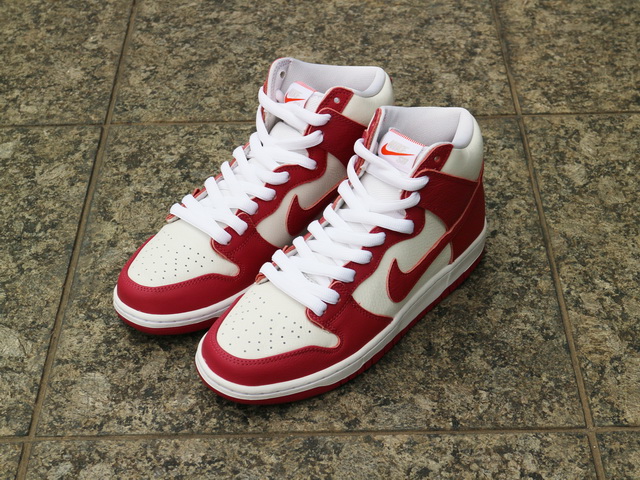 SB DUNK HIGH PRO ISO “SWEET BEET”01