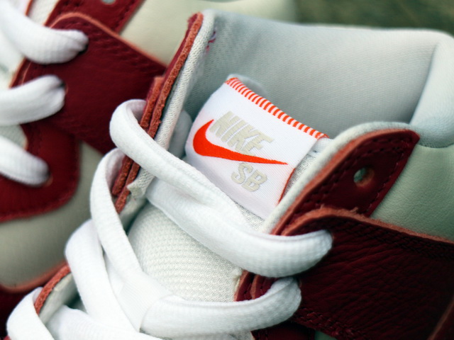 SB DUNK HIGH PRO ISO “SWEET BEET”01