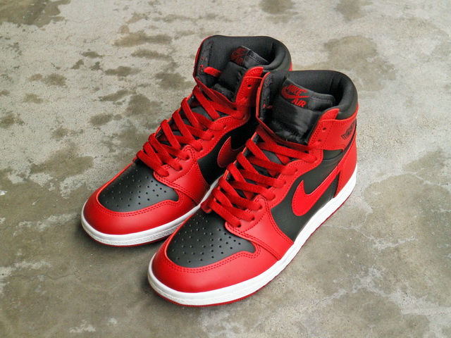 AIR JORDAN 1 HIGH 85 “VARSITY RED/BLACK”01