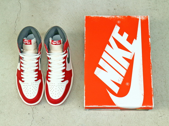 AIR JORDAN 1 RETRO HIGH OG “LOST AND FOUND”01