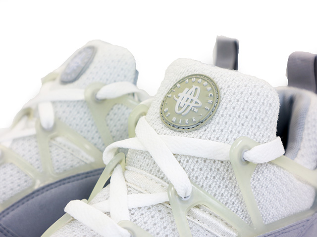 AIR HUARACHE LIGHT 306127-100 - 3
