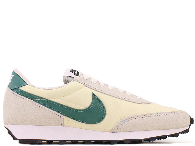 WMNS DAYBREAK CK2351-112 - 1