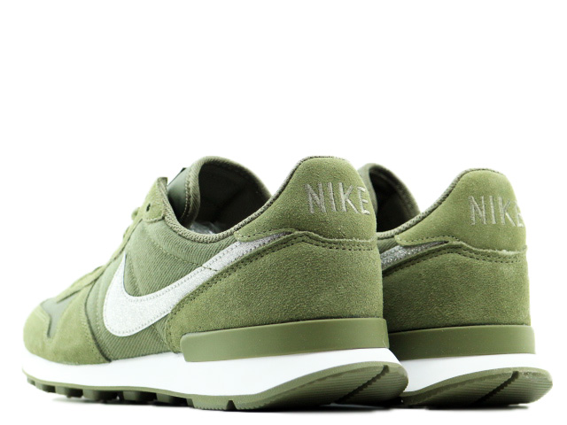 WMNS INTERNATIONALIST AT0075-200 - 2