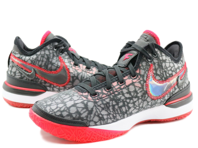 ZOOM LEBRON NXXT GEN EP DR8788-001 - 2