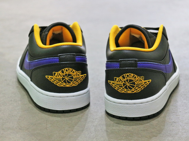 AIR JORDAN 1 LOW “BLACK/DARK CONCORD”01