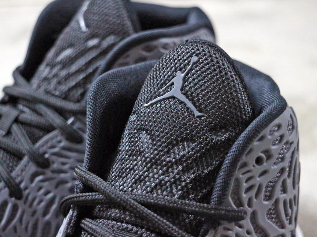 JORDAN ULTRA.FLY “COOL GREY”01
