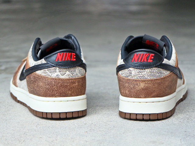 DUNK LOW PREMIUM “Head 2 Head”01