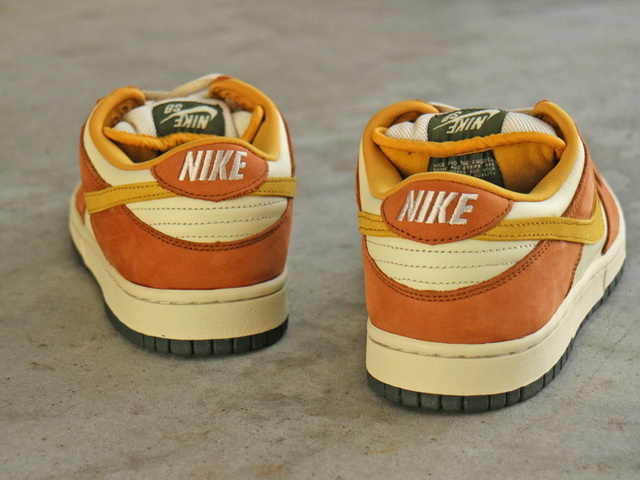 DUNK LOW PRO SB “VAPOR/MINERAL YELLOW”01