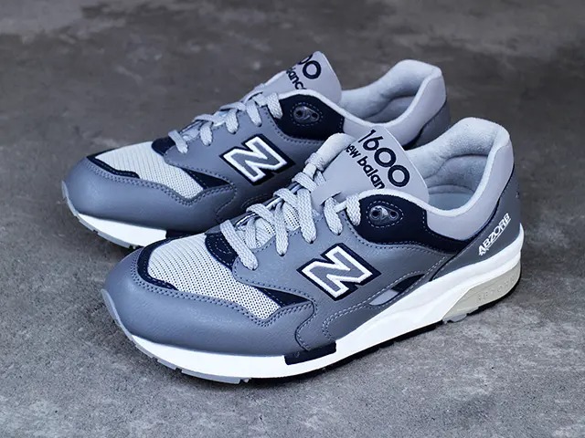 CM1600 LG “LIGHT GRAY”01