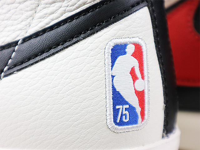 BLAZER MID 77 EMB DD8025-101 - 5