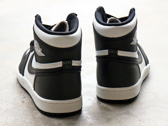 AIR JORDAN 1 HIGH 85 “BLACK/SUMMIT WHITE”01