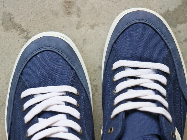 CANVAS GTS-RS “MIDNIGHT NAVY/WHITE”01