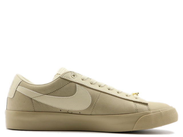 SB BLAZER LOW QS DN3754-200 - 1