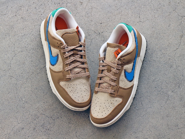 DUNK LOW SZ “SIZE?”01