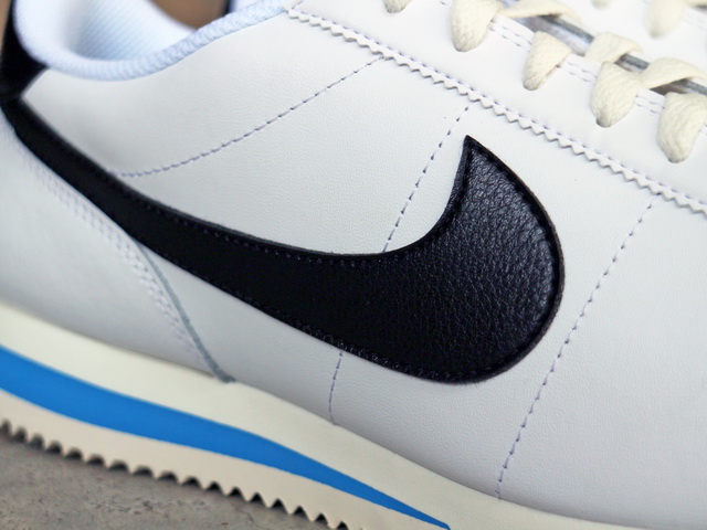 CORTEZ “WHITE/BLACK-LIGHT PHOTO BLUE”01