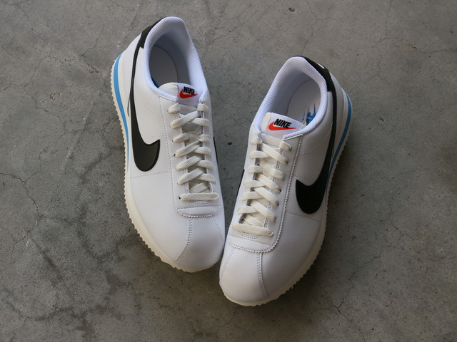 CORTEZ “WHITE/BLACK-LIGHT PHOTO BLUE”01