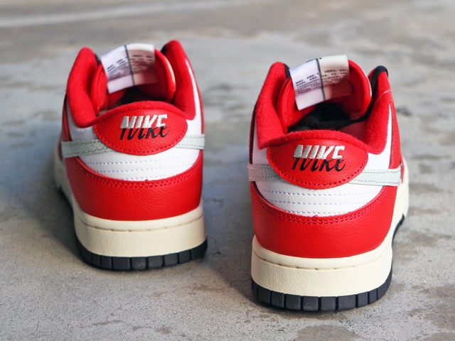 DUNK LOW RETRO PRM “CHICAGO SPLIT”01