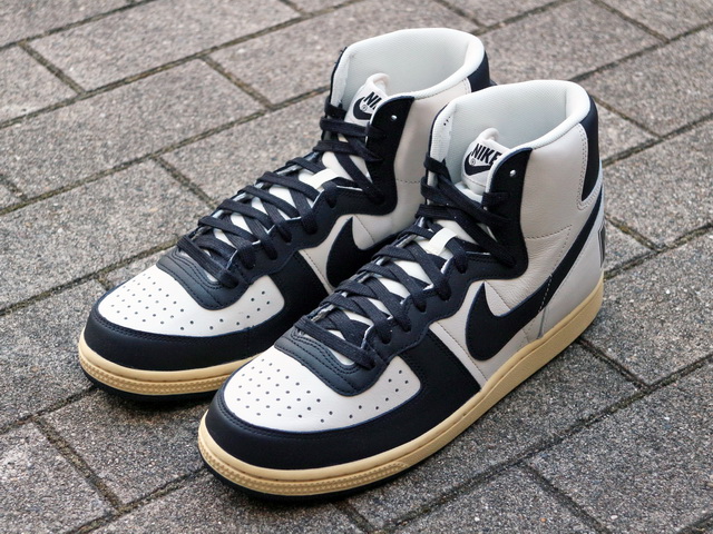 TERMINATOR HIGH “PHANTOM/BLACK-PALE VANILLA”01