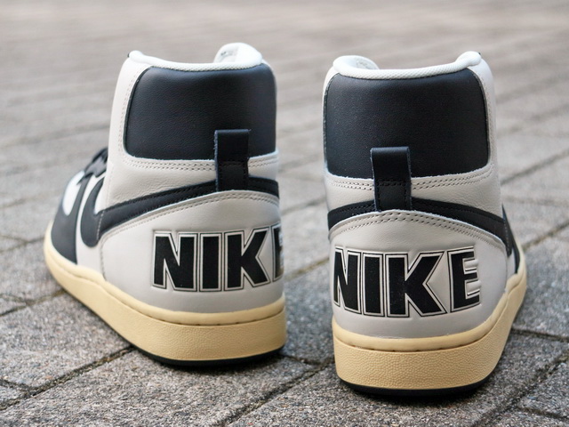 TERMINATOR HIGH “PHANTOM/BLACK-PALE VANILLA”01