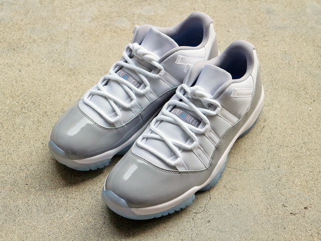 AIR JORDAN 11 RETRO LOW “CEMENT GREY”01