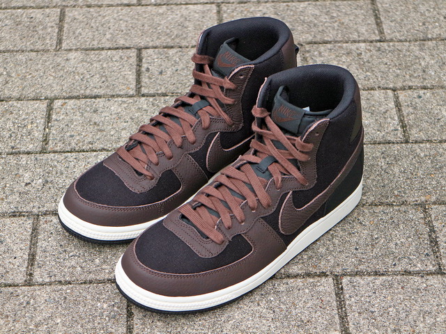 TERMINATOR HIGH SE “BLACK/VELVET BROWN”01