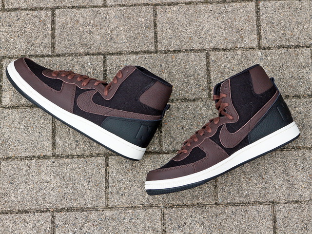 TERMINATOR HIGH SE “BLACK/VELVET BROWN”01