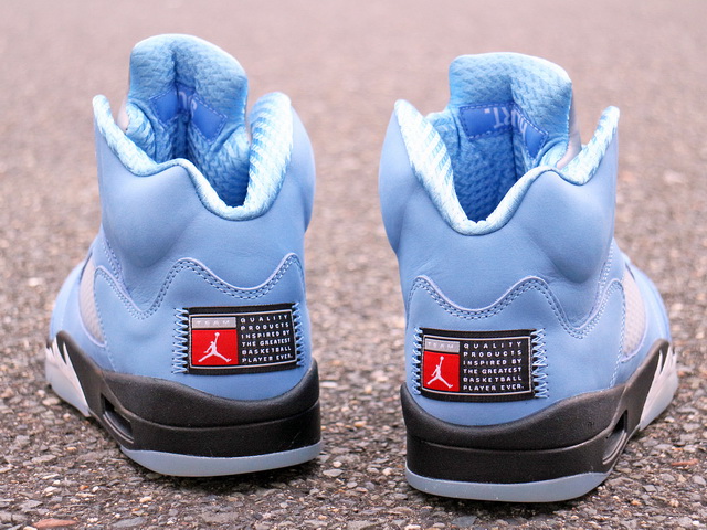 AIR JORDAN 5 RETRO SE “UNC”01