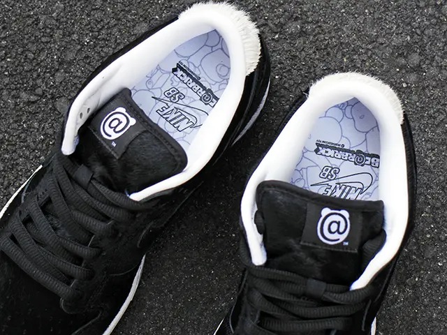 SB DUNK LOW OG QS “BE@RBRICK”01