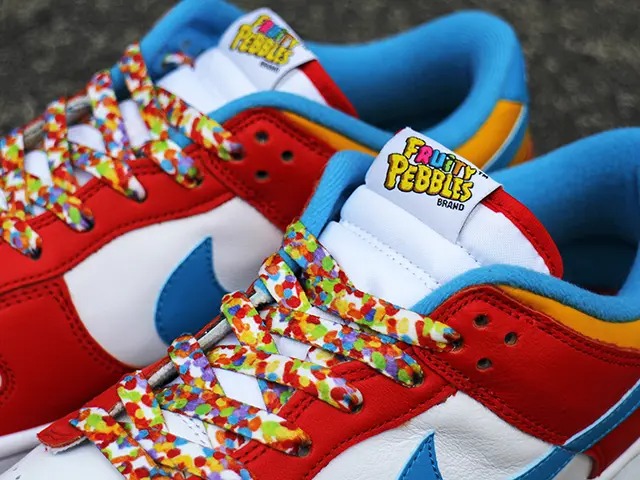 DUNK LOW QS “LEBRON JAMES×FRUITY PEBBLES”01