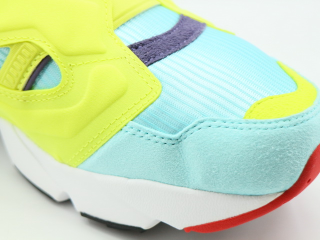さとうページ adidas Dresses the ZX8000 in Court Green and Screaming Pink