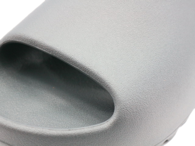 YEEZY SLIDE ID4132 - 4
