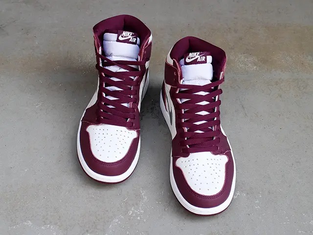 AIR JORDAN 1 RETRO HIGH OG “BORDEAUX”01