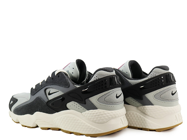 AIR HUARACHE RUNNER FJ0709-001 - 3