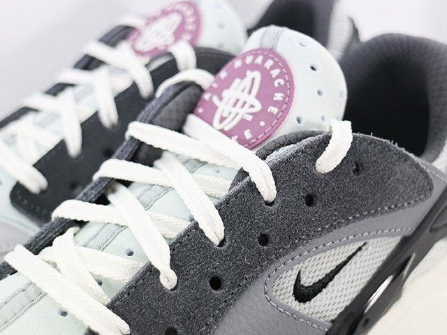 AIR HUARACHE RUNNER FJ0709-001 - 4