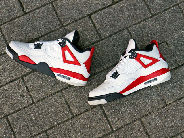 AIR JORDAN 4 RETRO “RED CEMENT”01