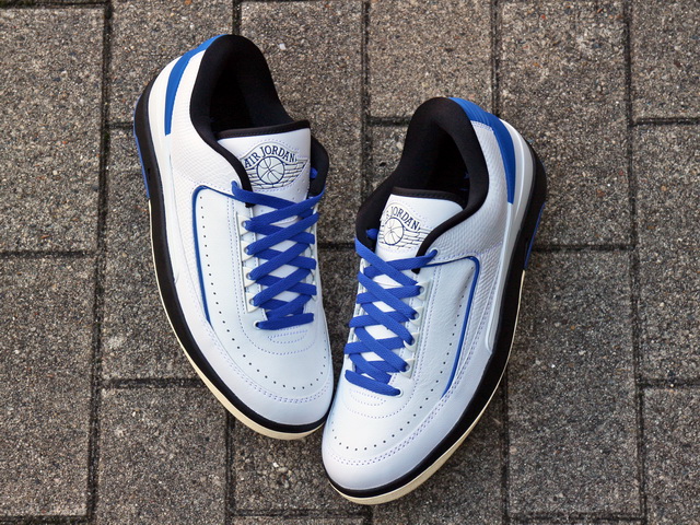 WMNS AIR JORDAN 2 RETRO LOW “WHITE/VARSITYROYAL”01