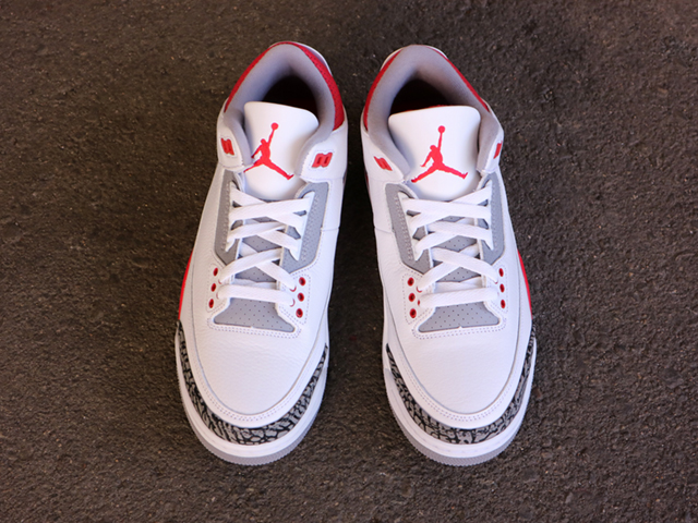 AIR JORDAN 3 RETRO “OG-WHITE/FIRE RED-BLACK”01