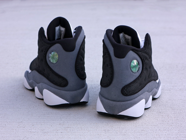 AIR JORDAN 13 RETRO “BLACK FLINT GREY”01