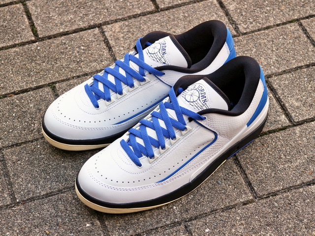 WMNS AIR JORDAN 2 RETRO LOW “WHITE/VARSITYROYAL”01